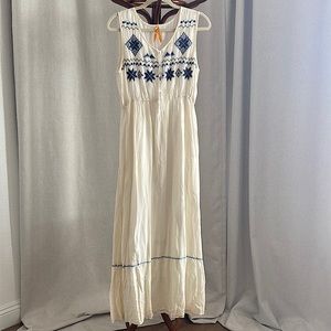 MAGIC Embroidered- Long Maxi Dress Ivory